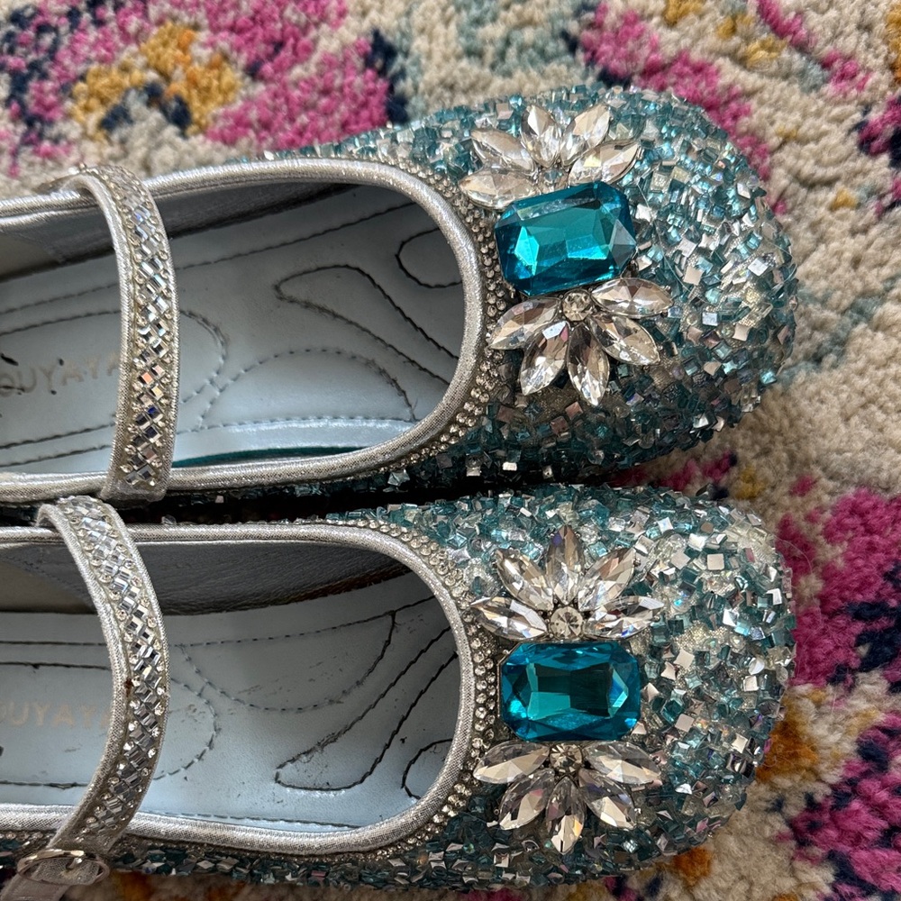 Frozen Elsa Glitter Kids Shoes - Picture 3 of 7